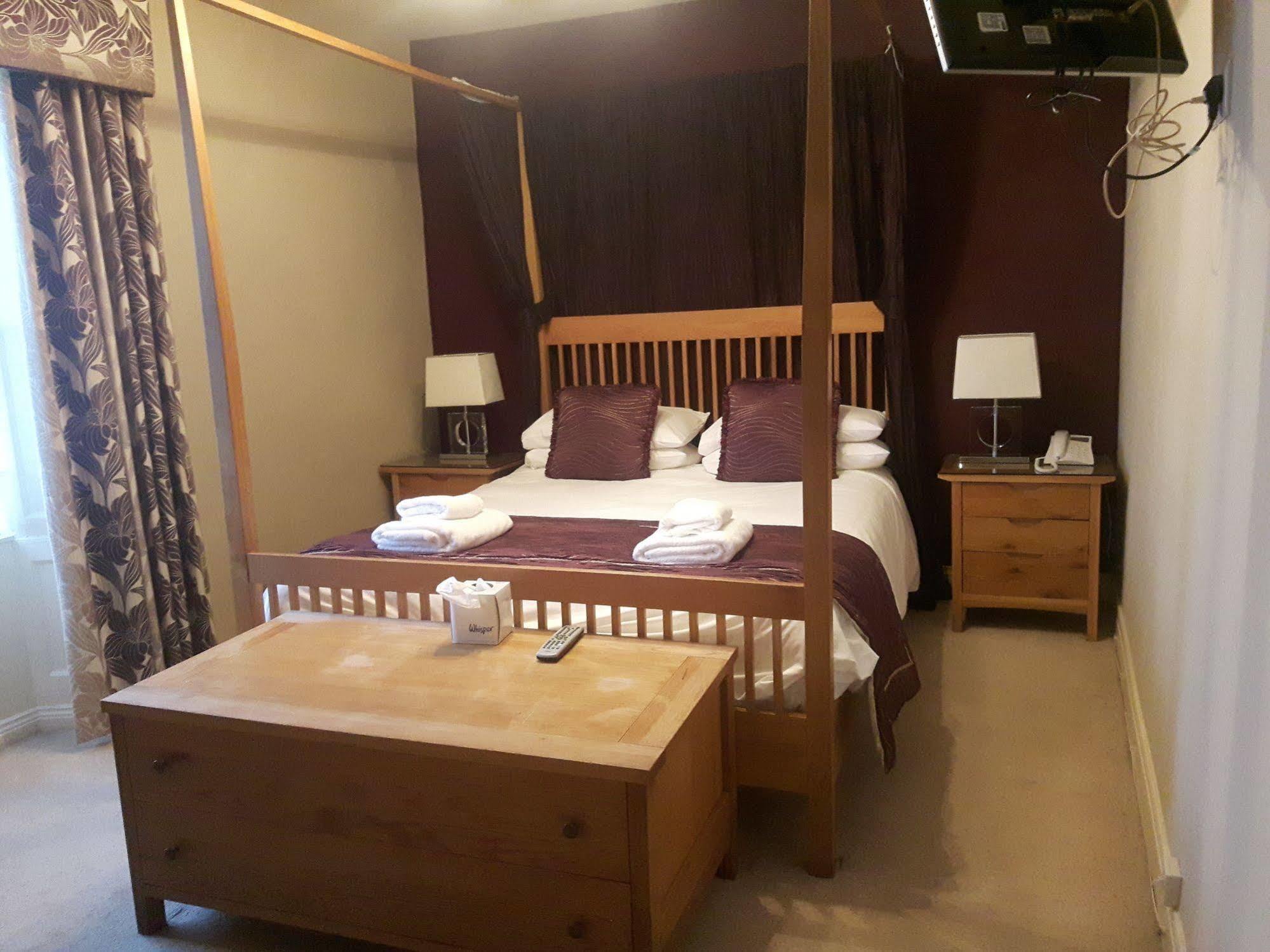 The Wheatsheaf Hotel Corbridge Buitenkant foto