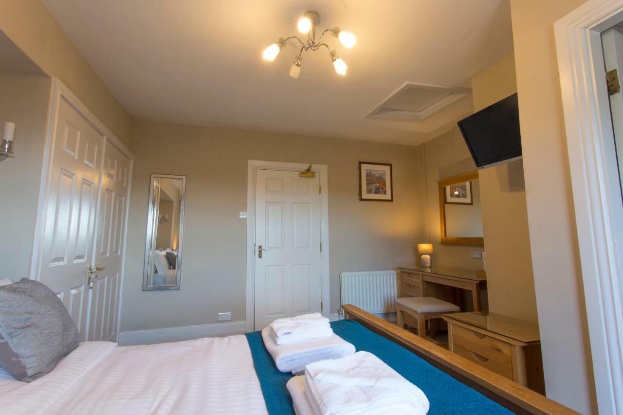 The Wheatsheaf Hotel Corbridge Buitenkant foto
