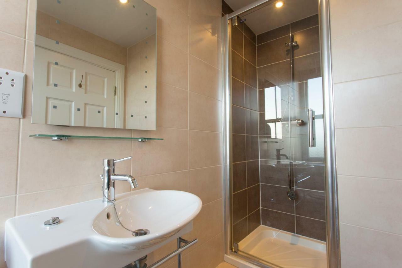 The Wheatsheaf Hotel Corbridge Buitenkant foto